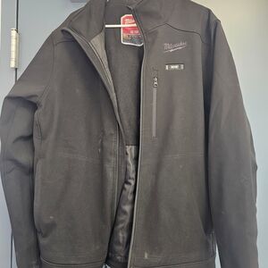 Milwaukee Men's M12 Heated Black Performance Jacket With Charger And Battery